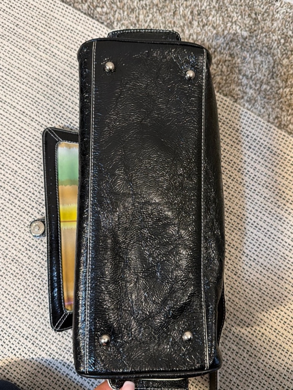 Black Shoulder Bag with Contrasting Stitching - Picture 7 of 11
